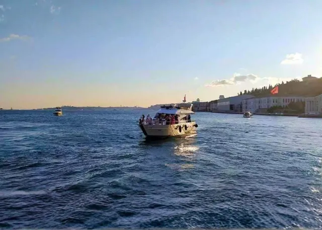 Private Yacht Swimming Tour Istanbul Islands