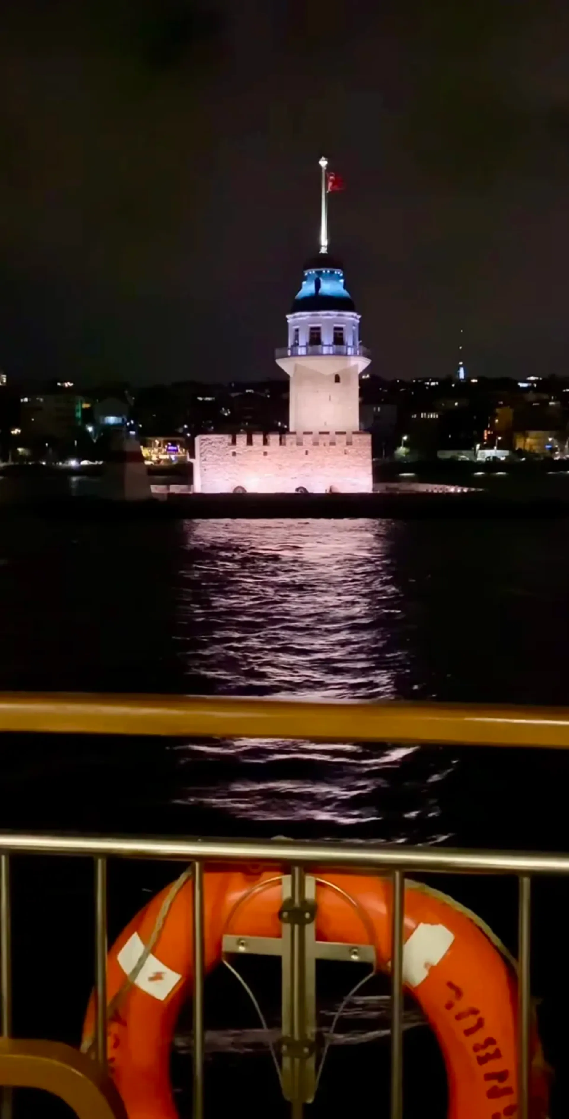 Maiden's Tower Skip-the-Ticket-Line Entry with Audio Guide
