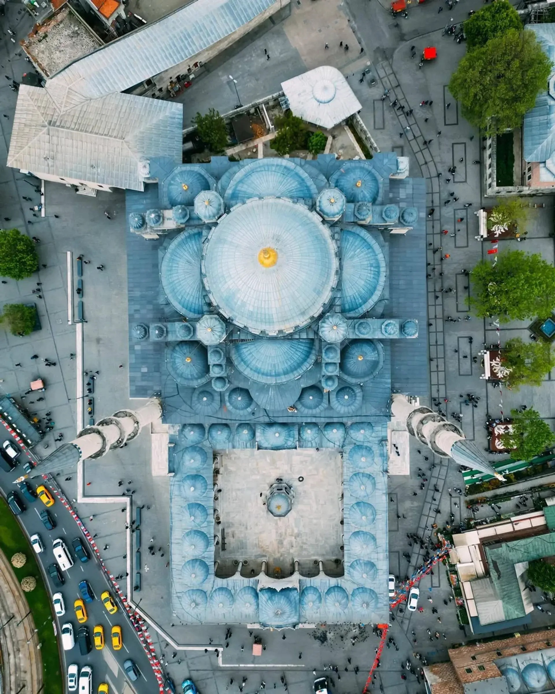 New Mosque Walking Tour with Audio Guide