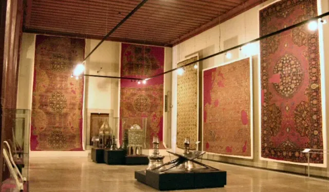 Turkish and Islamic Arts Museum Skip-the-Ticket-Line Entry with Audio Guide