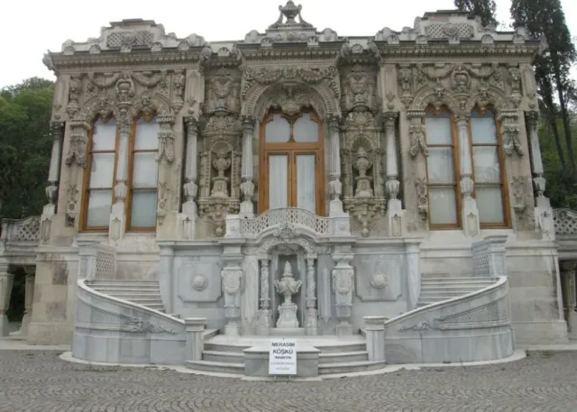 Ihlamur Pavillions Skip-the-Ticket-Line Entry with Audio Guide