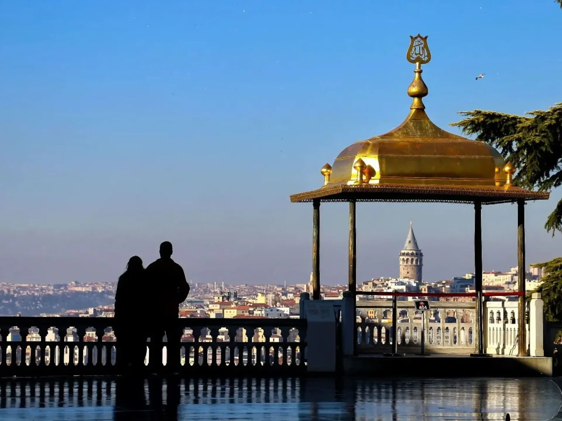 Topkapi Palace Museum Guided Tour Including Entry Tickets