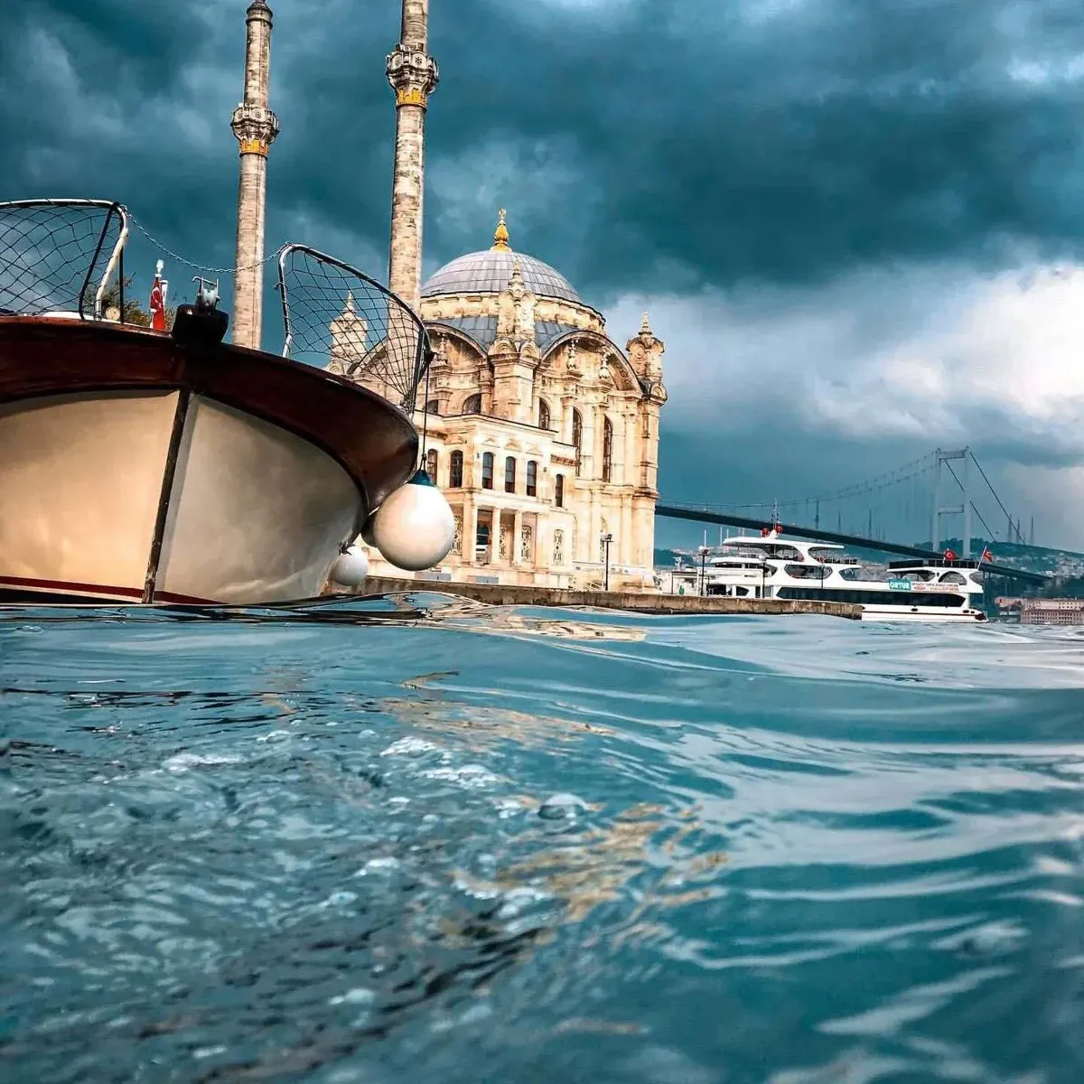 Ortakoy Mosque Walking Tour with Audio Guide
