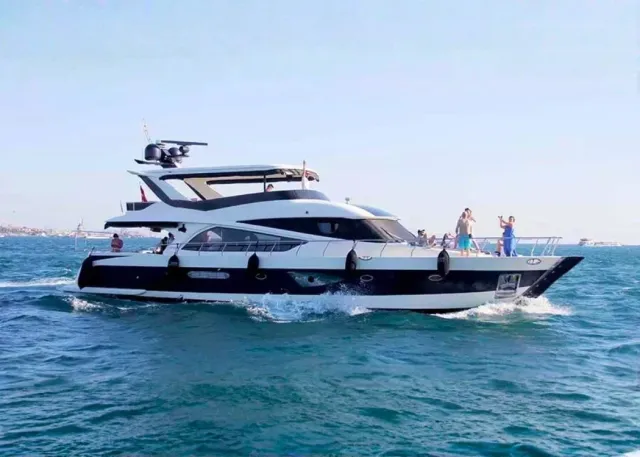 Private Yacht Swimming Tour Istanbul Islands