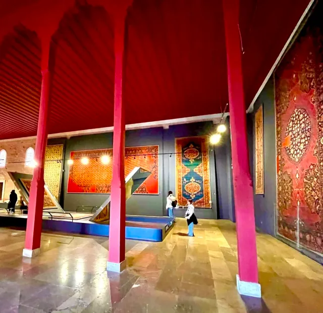 Turkish and Islamic Arts Museum Skip-the-Ticket-Line Entry with Audio Guide