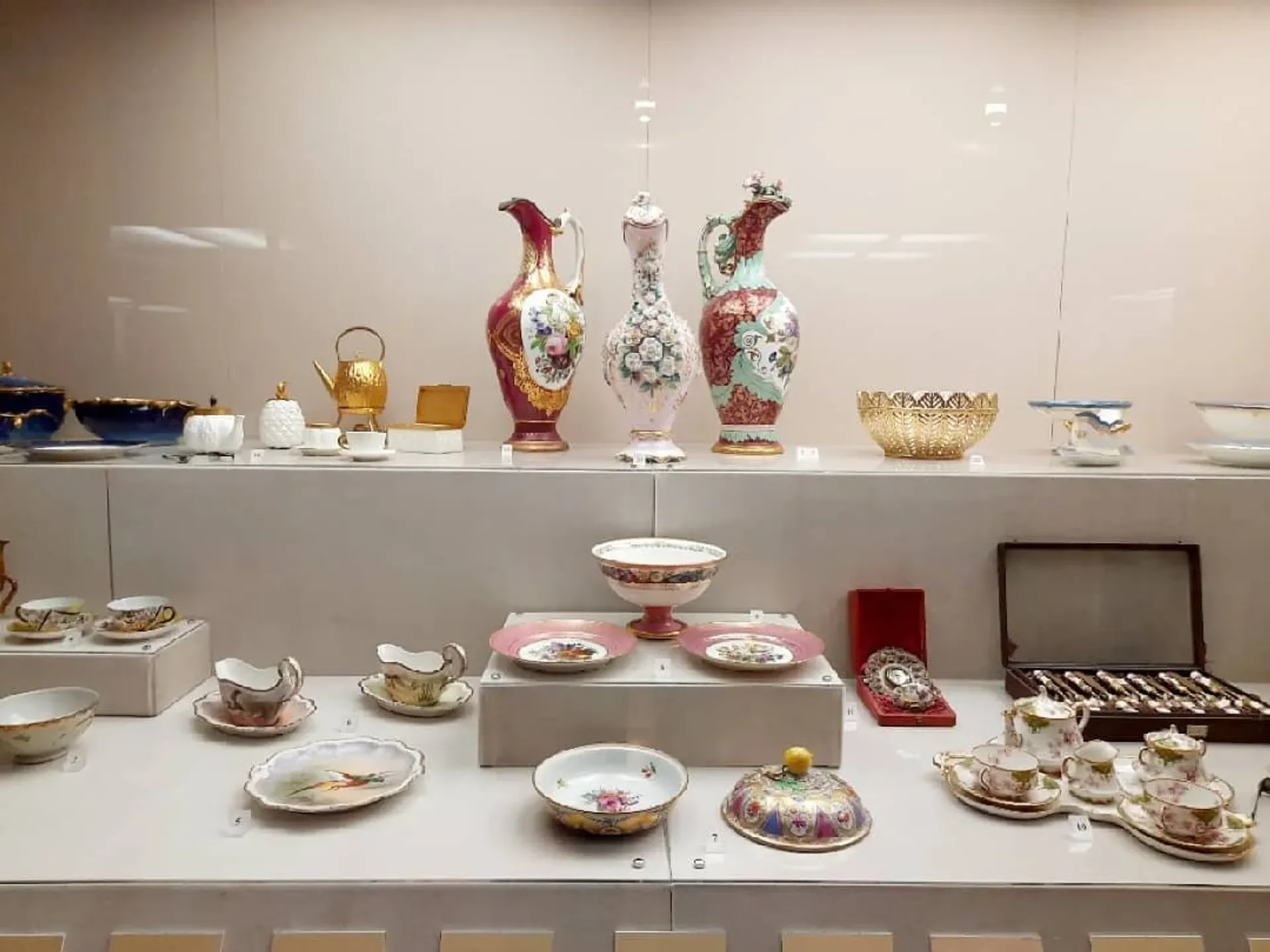The Palace Collections Museum Skip-the-Ticket-Line Entry with Audio Guide