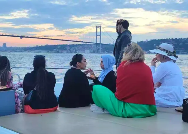 博斯普鲁斯海峡私人游艇巡航之旅