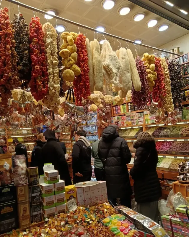 The Spice Bazaar Walking Tour with Audio Guide