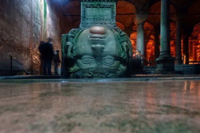Basilica Cistern Guided Tour with Skip-the-Ticket-Line Entry