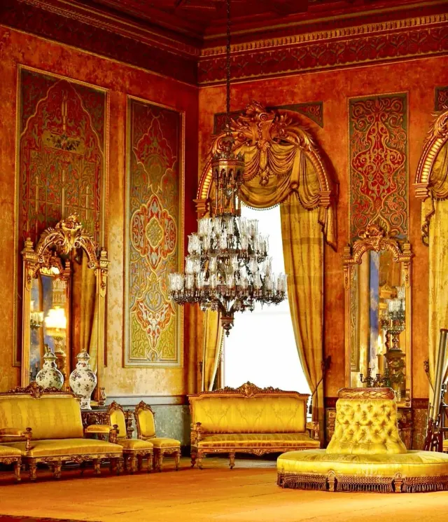 Beylerbeyi Palace Museum Skip-the-Ticket-Line Entry with Audio Guide