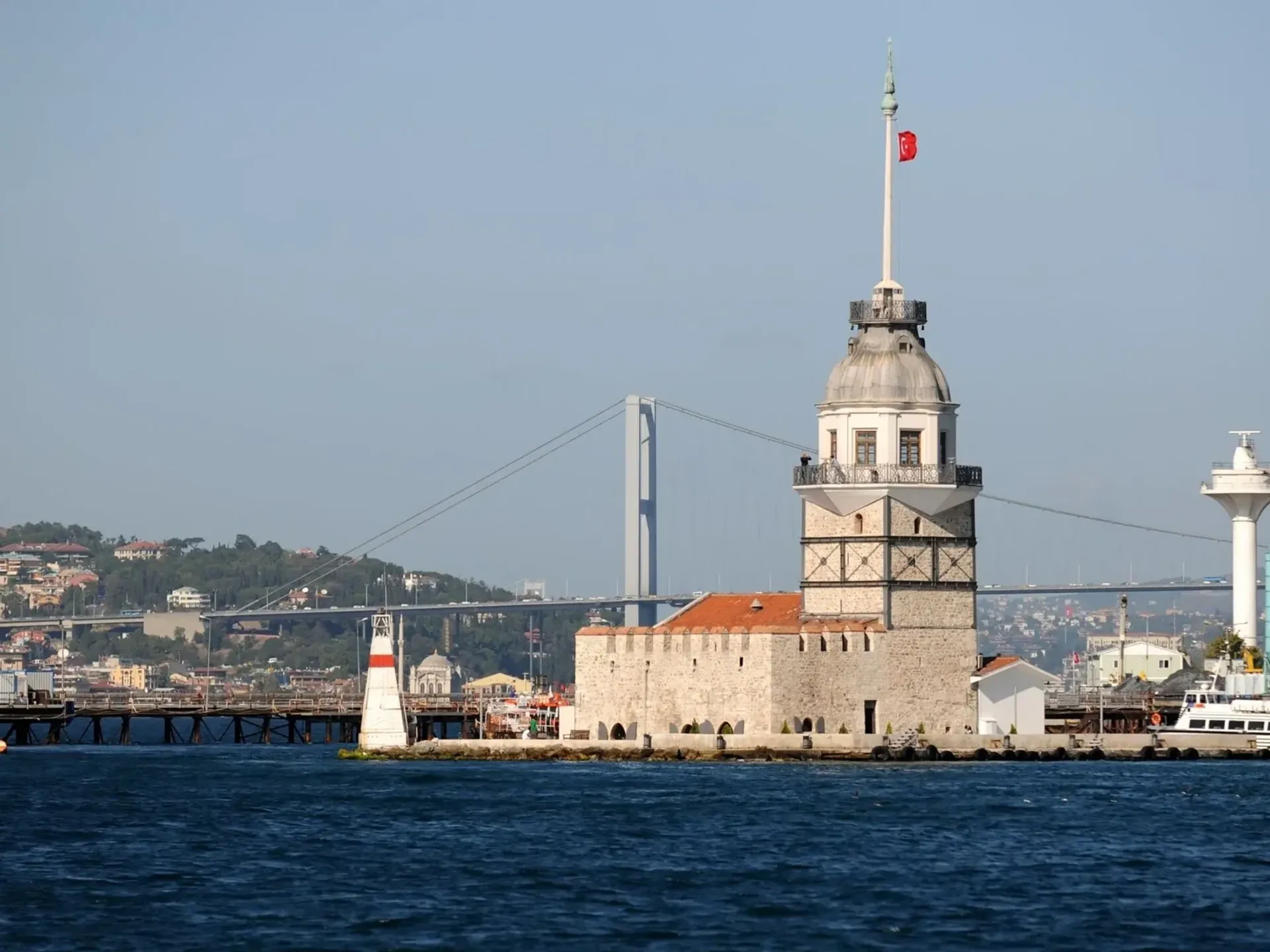 Maiden's Tower Skip-the-Ticket-Line Entry with Audio Guide
