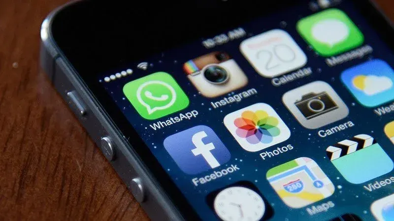 WhatsApp Traveller Support