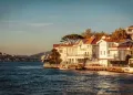 Golden Horn & Bosphorus Sightseeing Cruise with Audio Guide