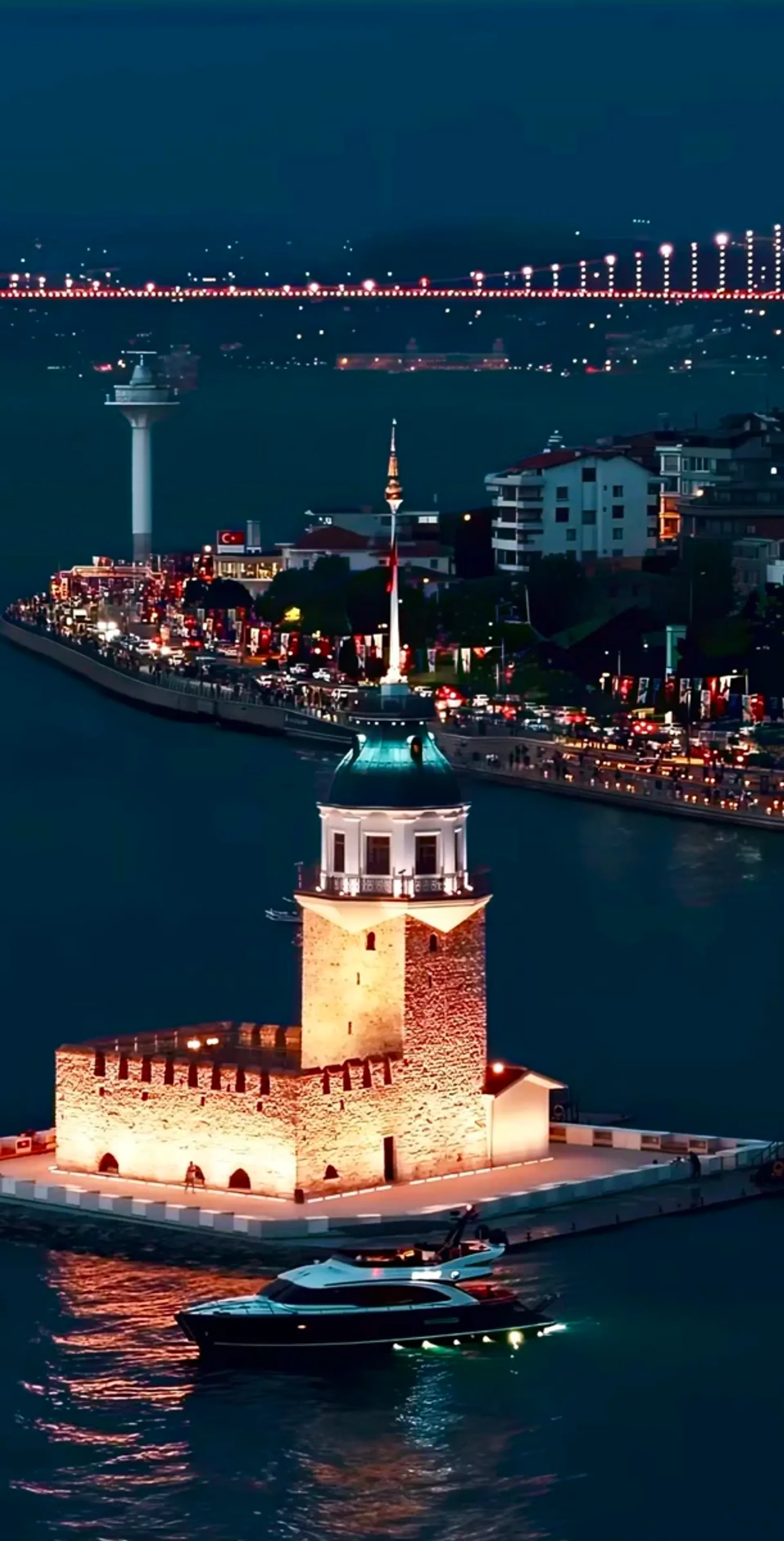 Maiden's Tower Skip-the-Ticket-Line Entry with Audio Guide