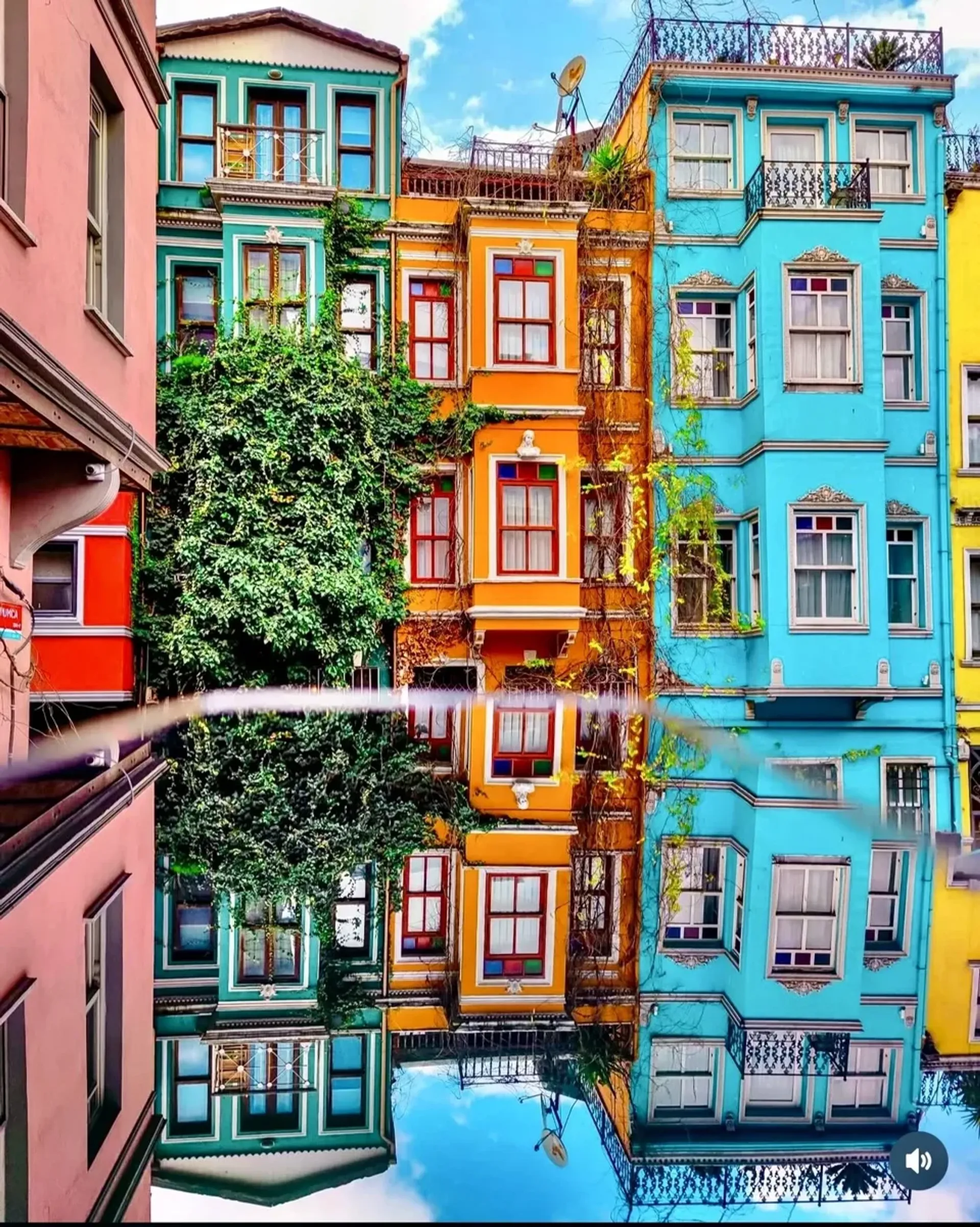 Fener and Balat Walking Tour with Audio Guide