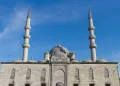New Mosque Walking Tour with Audio Guide