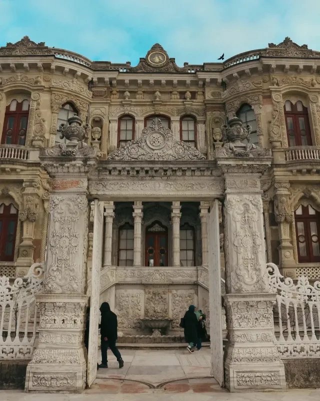 Kucuksu Pavillions Skip-the-Ticket-Line Entry with Audio Guide
