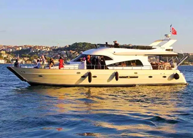 博斯普鲁斯海峡私人游艇巡航之旅