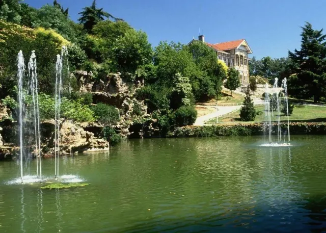 Yildiz Park Walking Tour with Audio Guide
