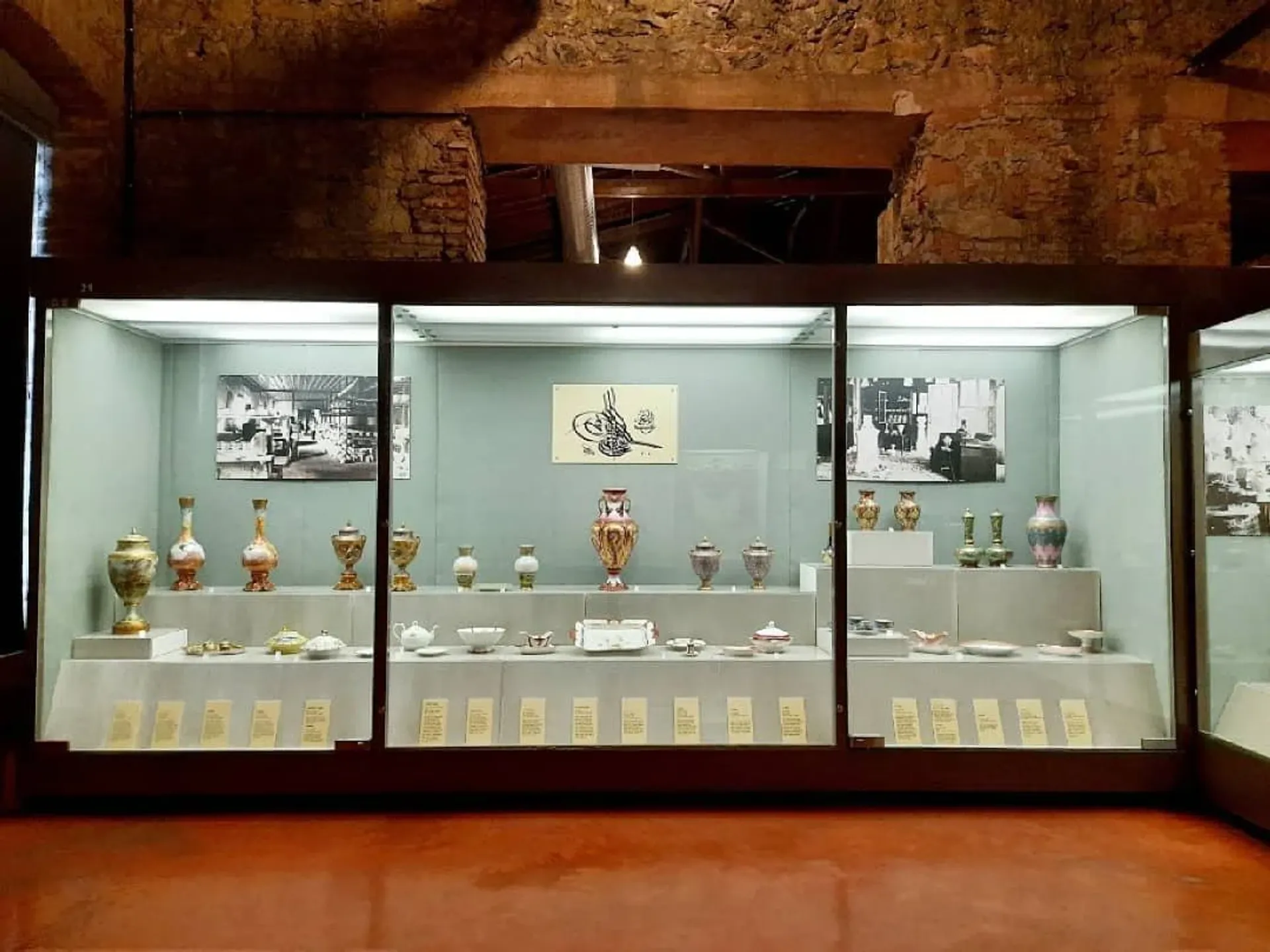 The Palace Collections Museum Skip-the-Ticket-Line Entry with Audio Guide