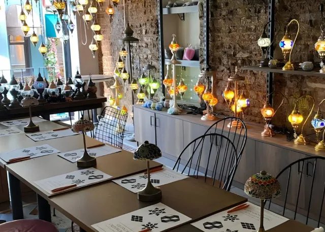Traditional Turkish Mosaic Lamp Workshop