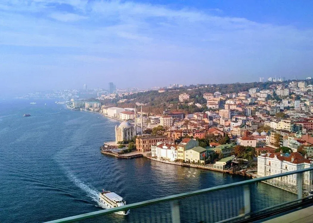 Golden Horn & Bosphorus Sightseeing Cruise with Audio Guide