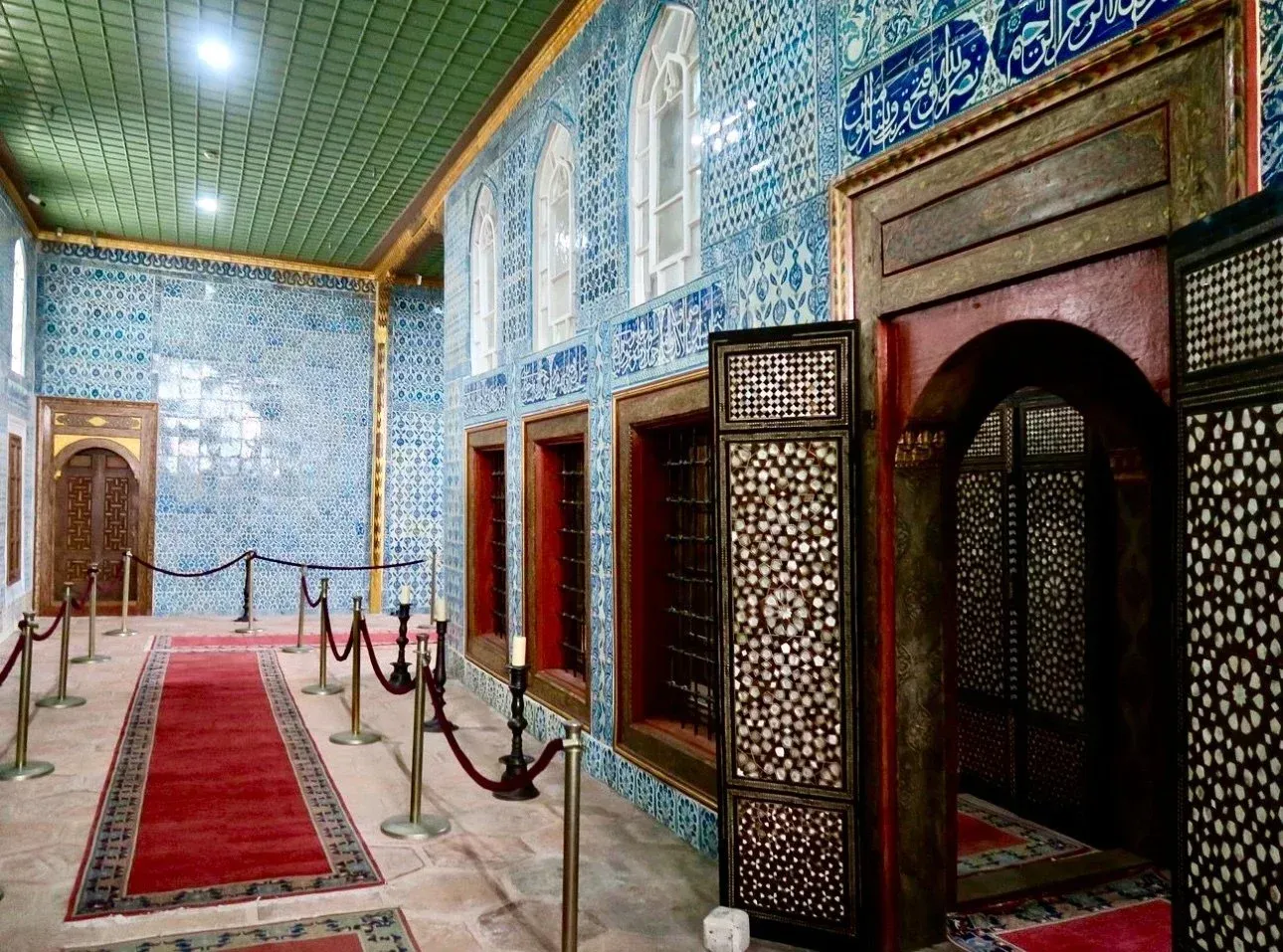 Hunkar Pavilion Walking Tour with Audio Guide