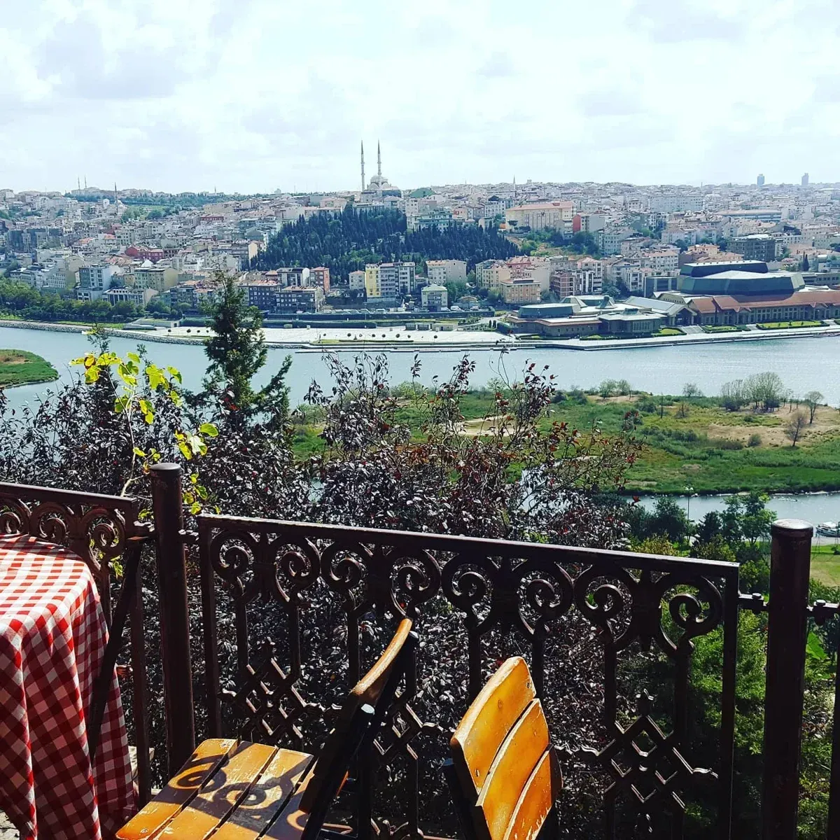 Pierre Loti Walking Tour with Audio Guide