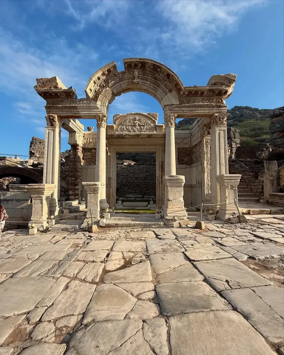 Ephesus & Virgin Mary House Guided Day Trip