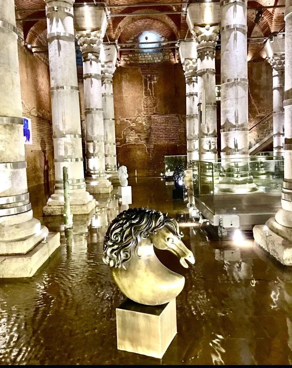 Serefiye (Theodosius) Cistern Skip-the-Ticket-Line Entry with Audio Guide