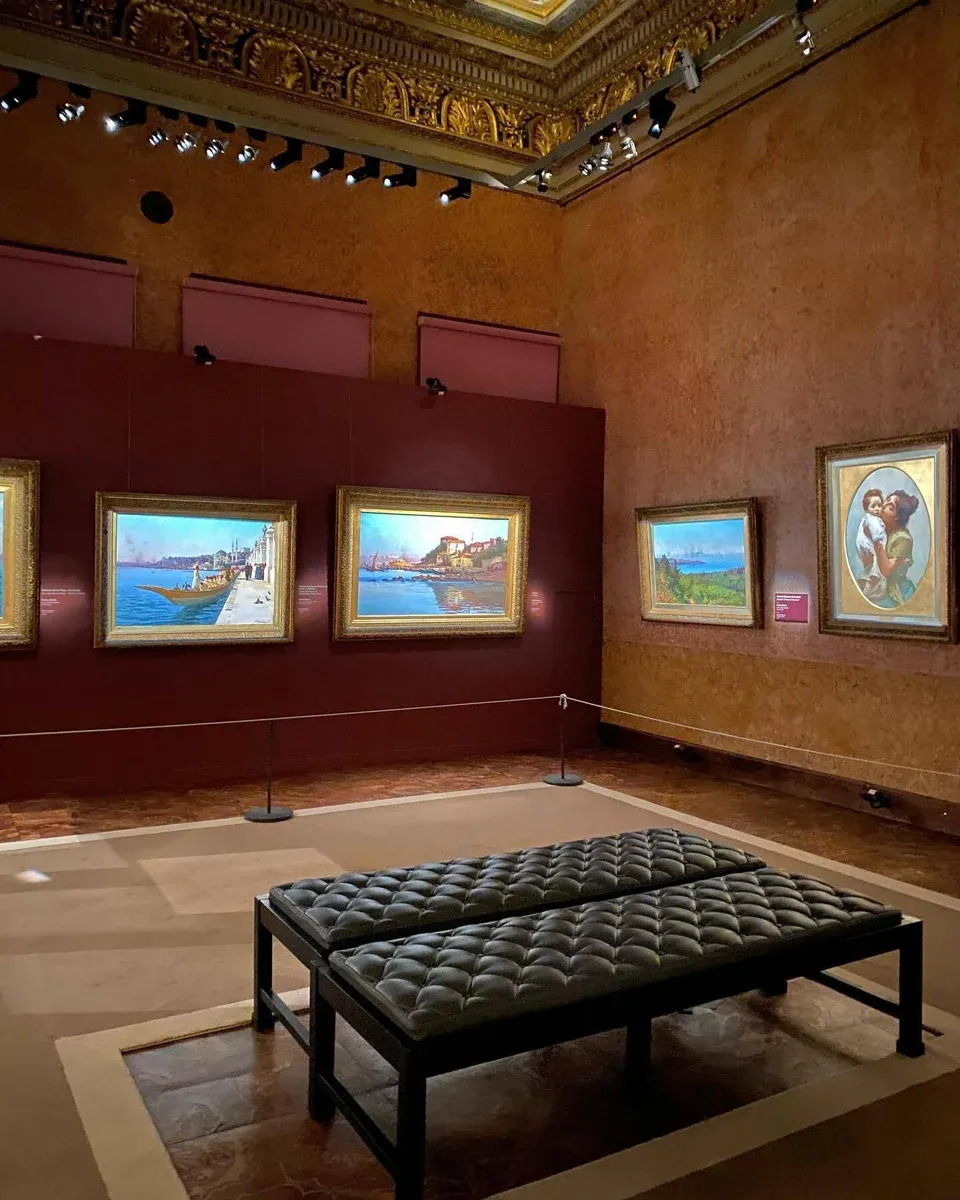 National Palaces Painting Museum Skip-the-Ticket- Line Entry with Audio Guide