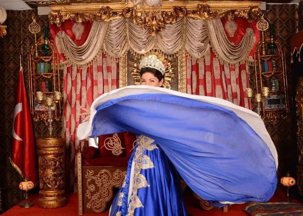 Ottoman Style Photo Shoot Experience