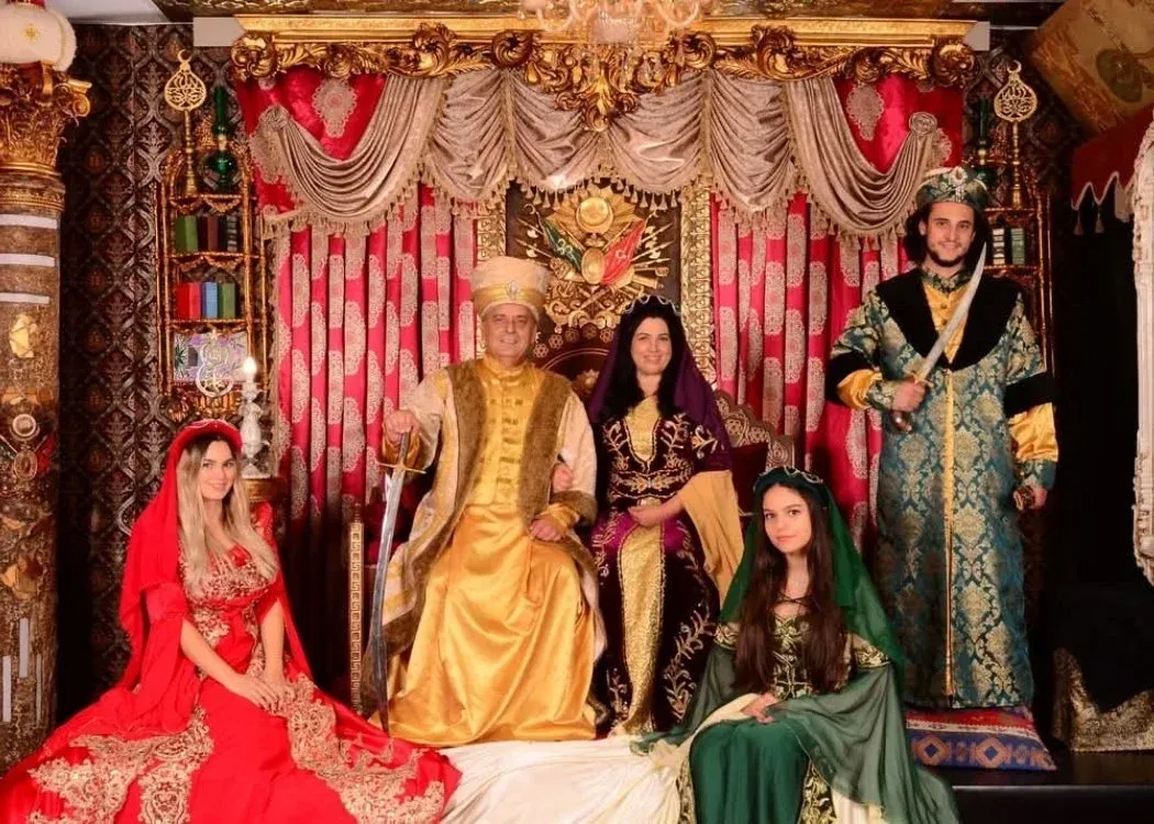 Ottoman Style Photo Shoot Experience