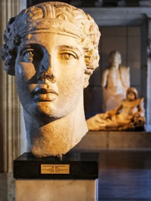 Istanbul Archaeology Museum exhibits